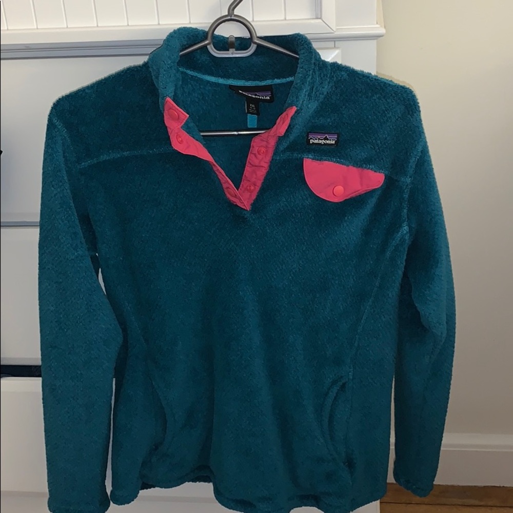 Patagonia sweatshirt